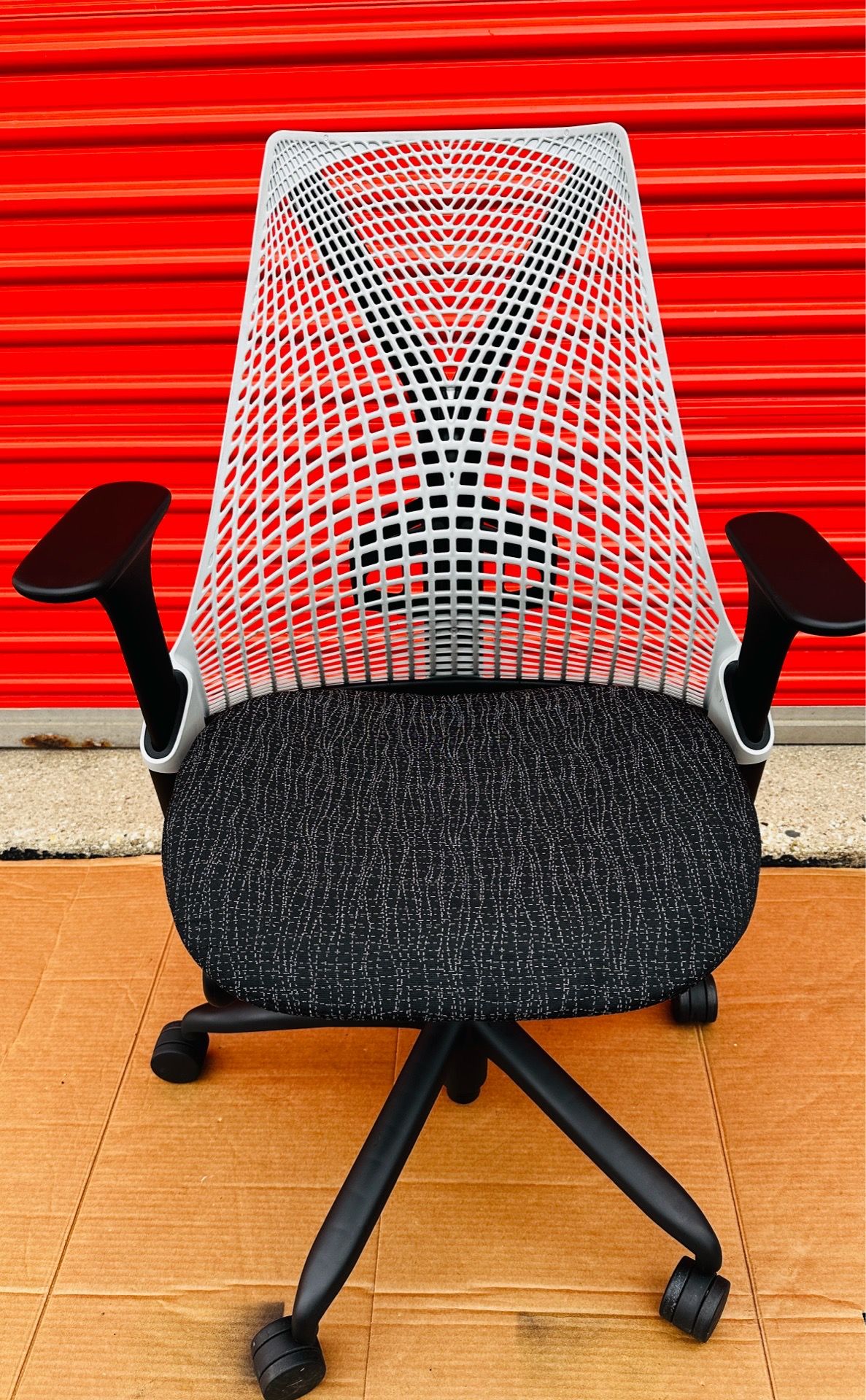 Herman Miller Sayl Chair - photo 2