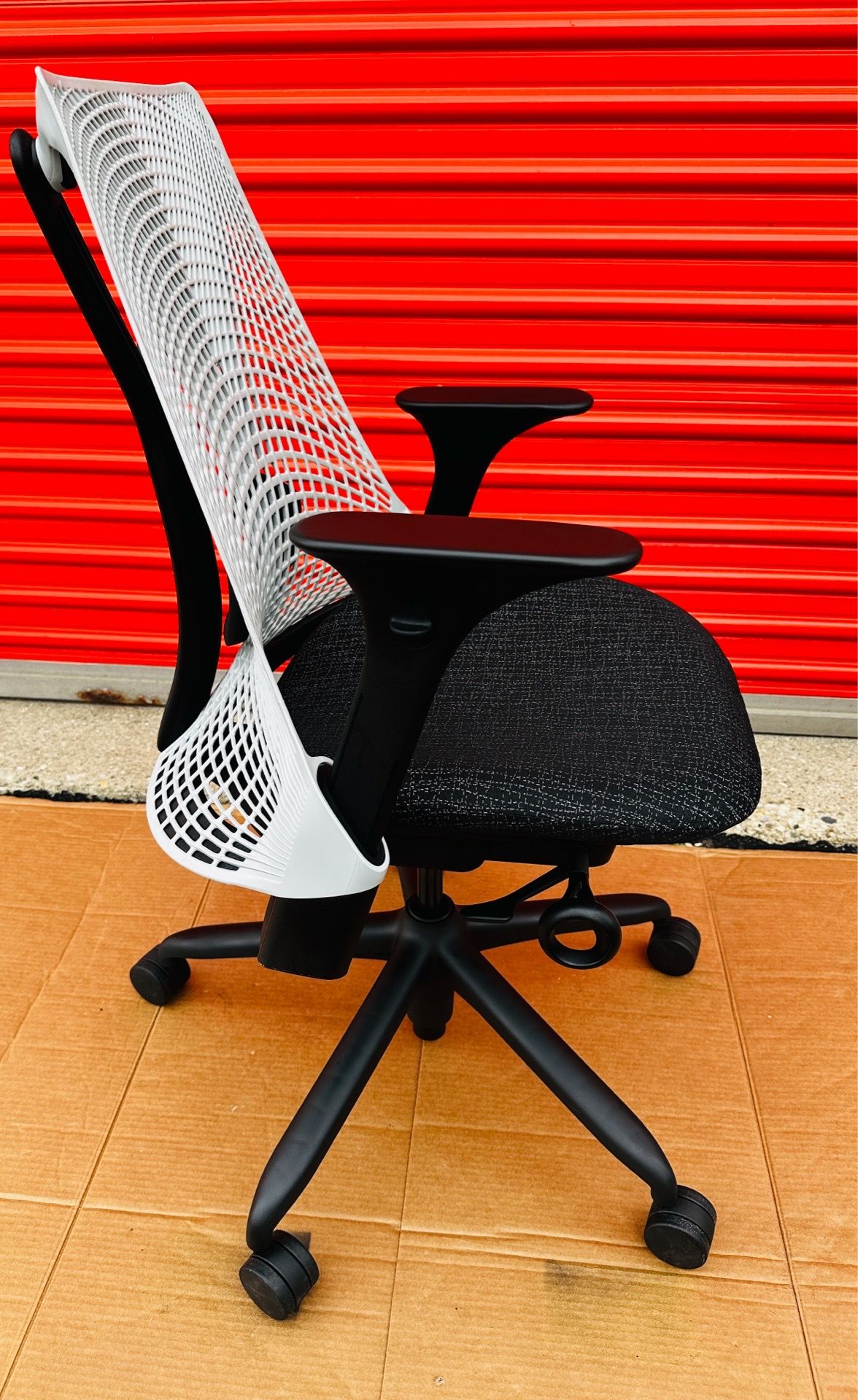 Herman Miller Sayl Chair - photo 3