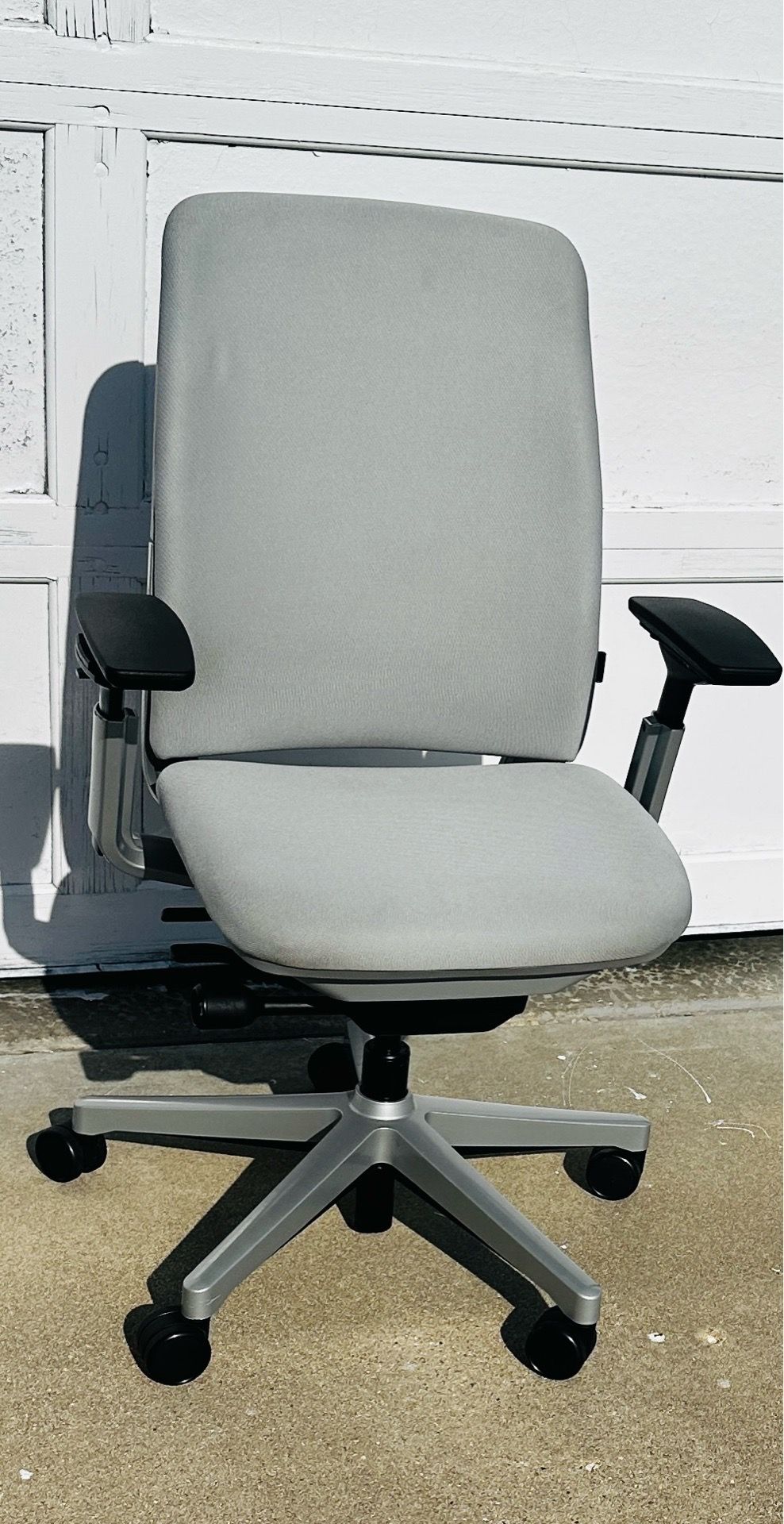 Steelcase Amia Air Ergonomic Office Chair – Grey Fabric - photo 2
