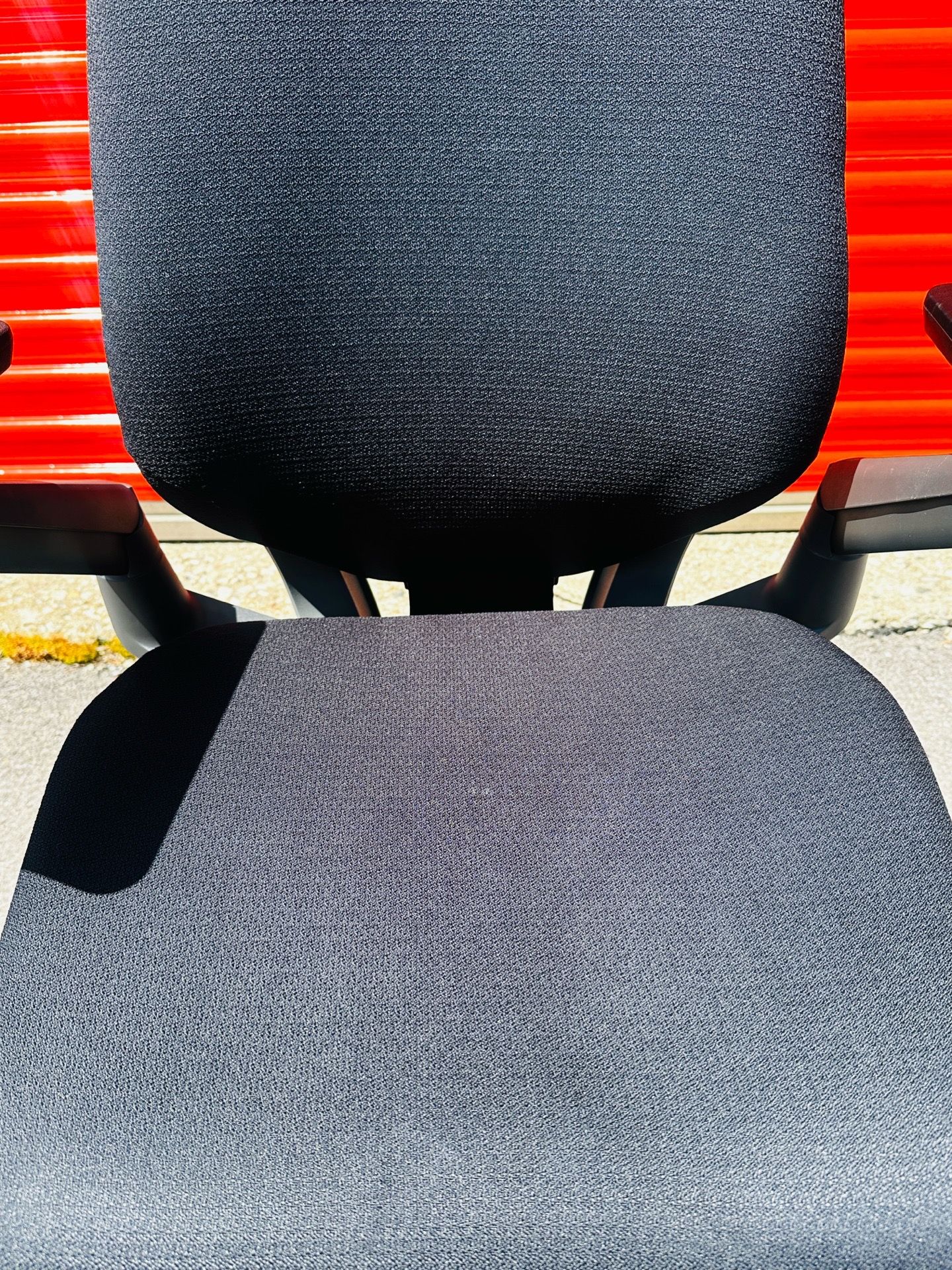 Steelcase Gesture Ergonomic Office Chair – Black Fabric – Mint C - photo 5
