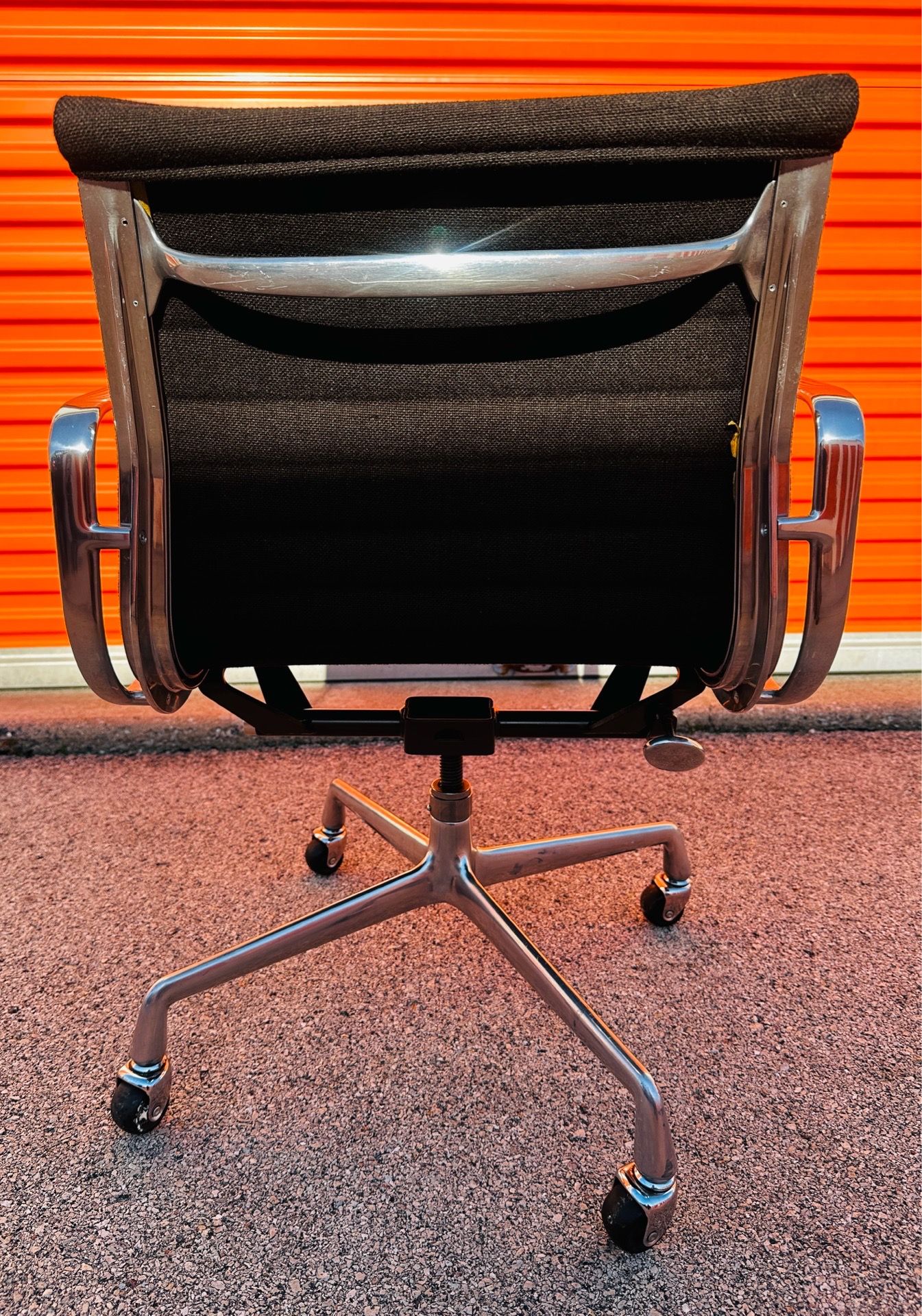 Vintage 1987 Herman Miller Eames Aluminum Group Chair - photo 3