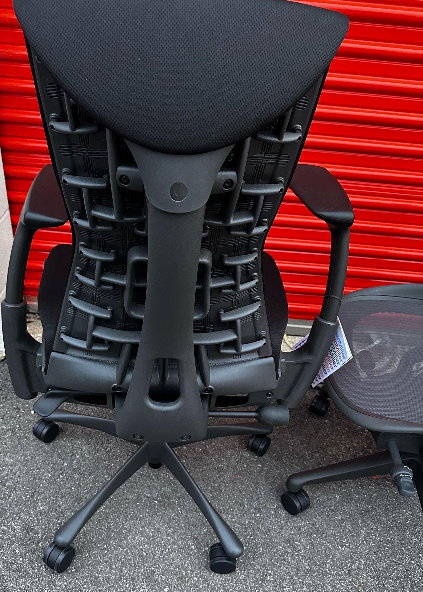Herman Miller Aeron Remastered & Embody Chairs - New - photo 5