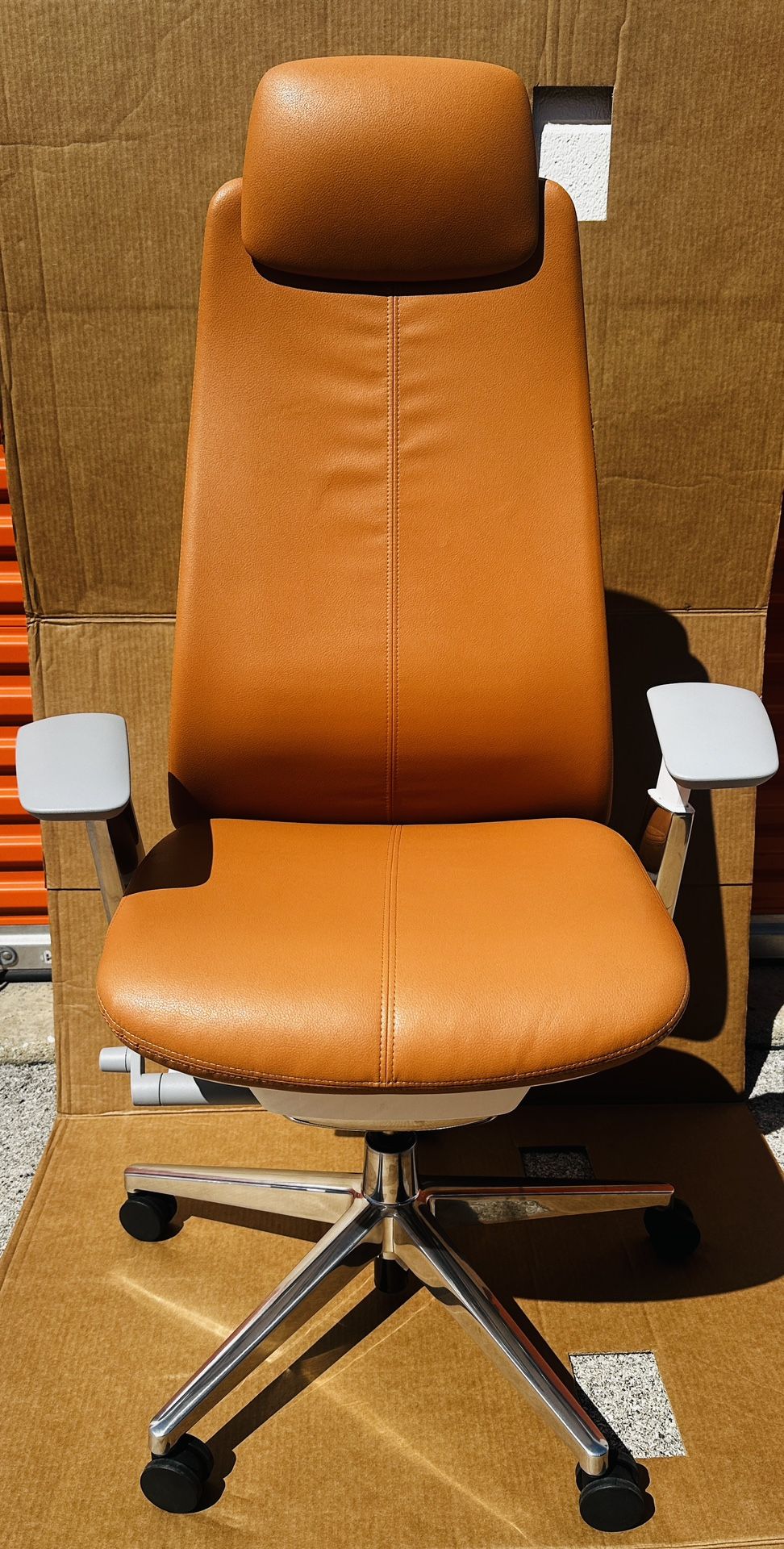 Haworth Fern Office Chair (Leather) – Like New, Never Used - photo 2