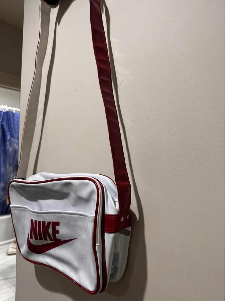 Vintage Nike Y2K White Red Shoulder Messenger Bag - photo 3