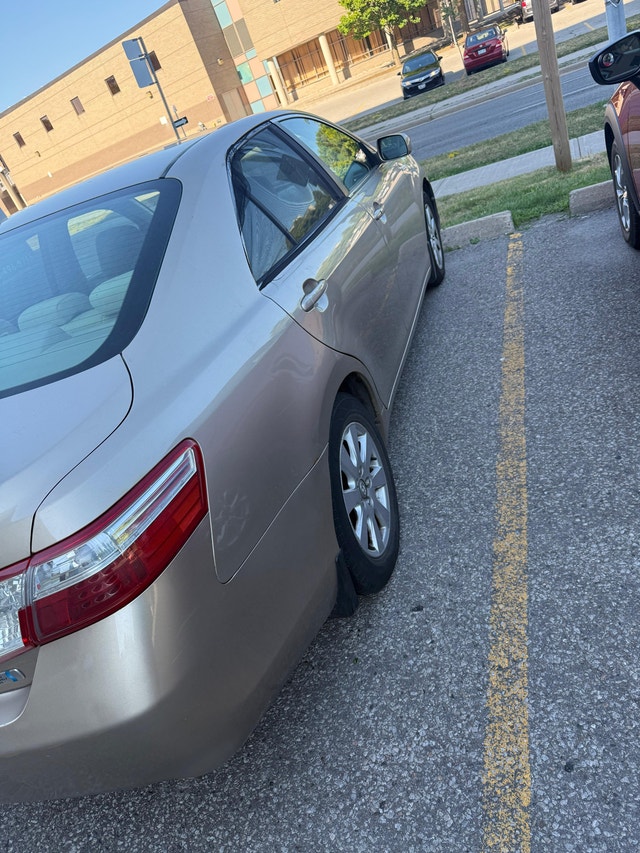 Toyota Camry Hybrid - photo 3