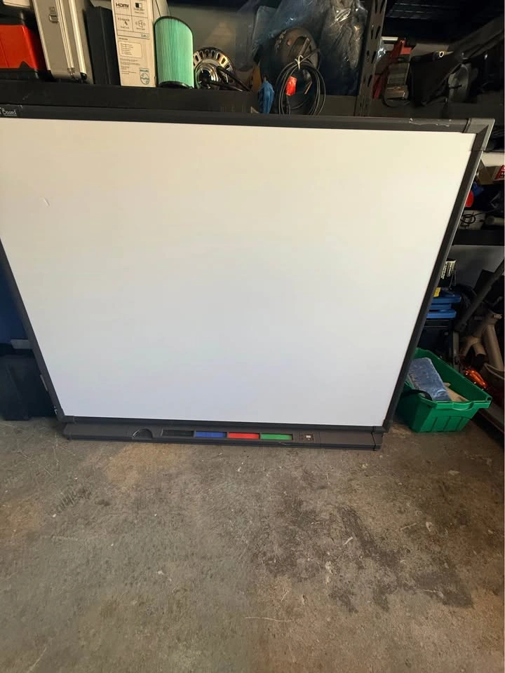 SMART Board interactive whiteboard - photo 2