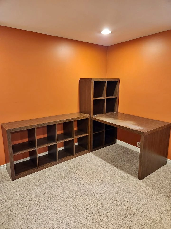 Modular Desk with 2 Cube Bookshelves