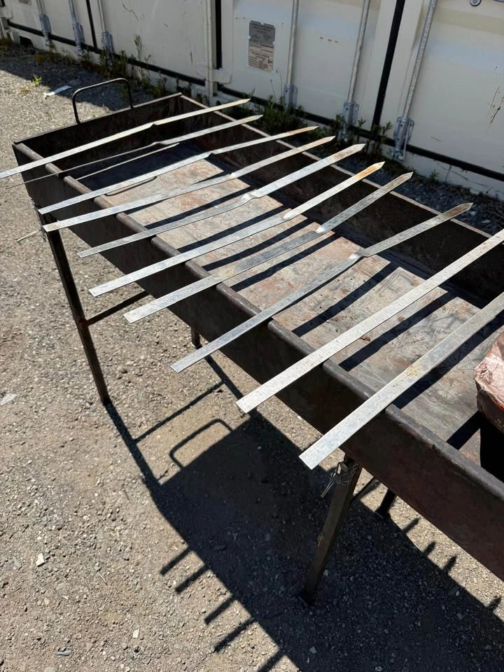 heavy-duty, rustic barbecue grill - photo 3