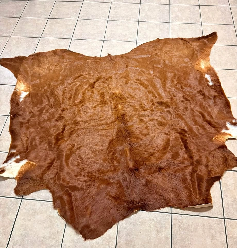 Genuine Cowhide Rug – Soft, Natural Leather (Brown/White) 6x5
