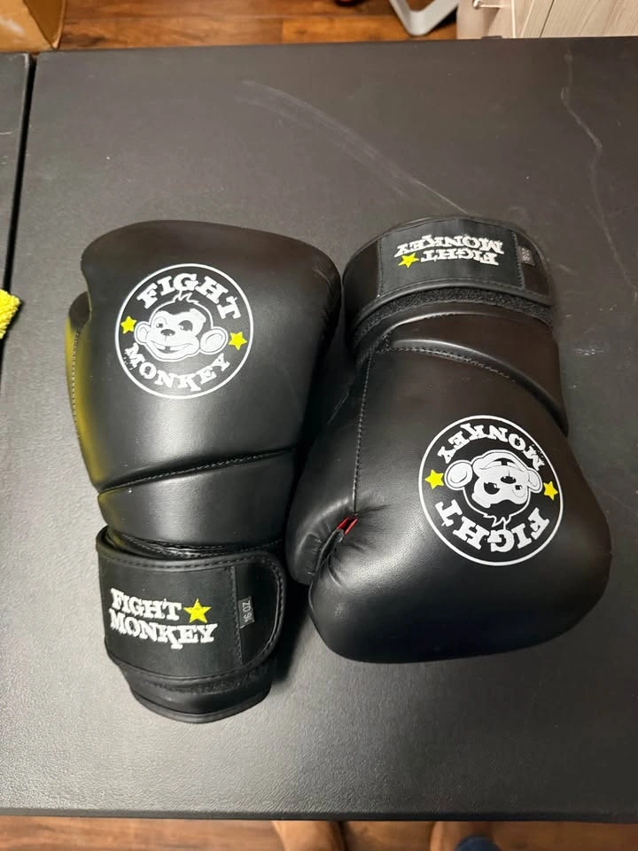 Fight Monkey boxing gloves - photo 3