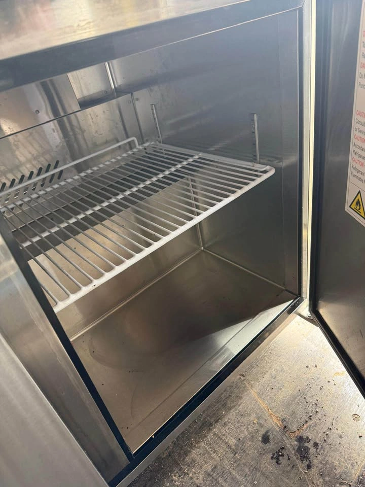 NELLA 48” Undercounter Freezer – Like New! 🧊 - photo 4