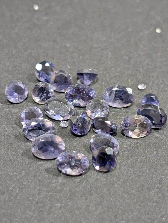 Genuine Iolite (10ct)