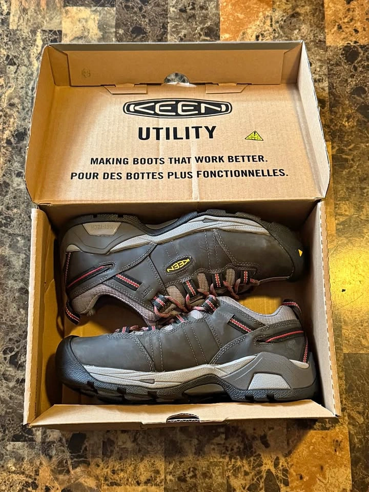 KEEN Utility Men's Detroit XT Steel Toe Shoes