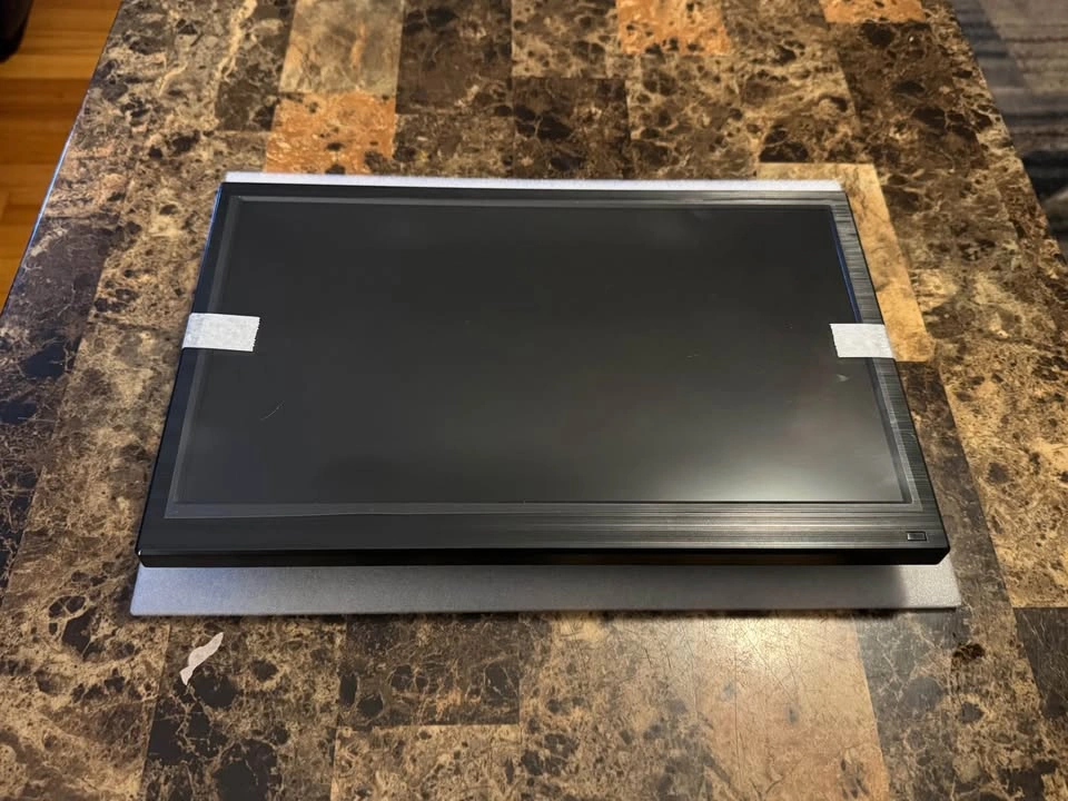 14” Portable LED Monitor - photo 2