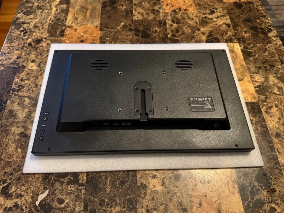 14” Portable LED Monitor - photo 3