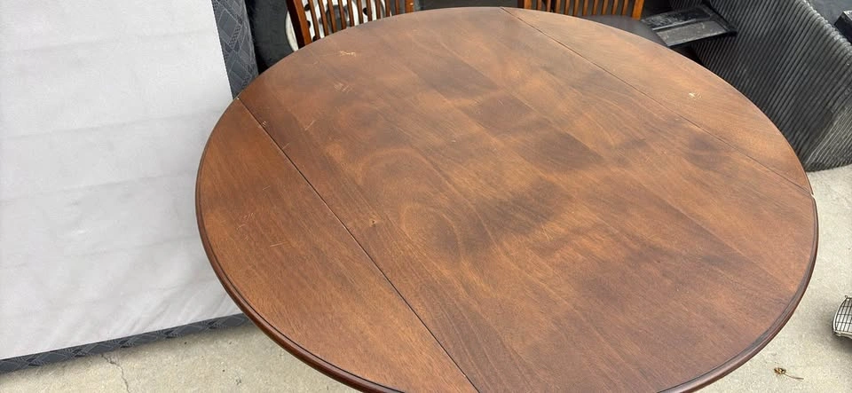 Table with 2 leafs and 2 chairs - photo 5
