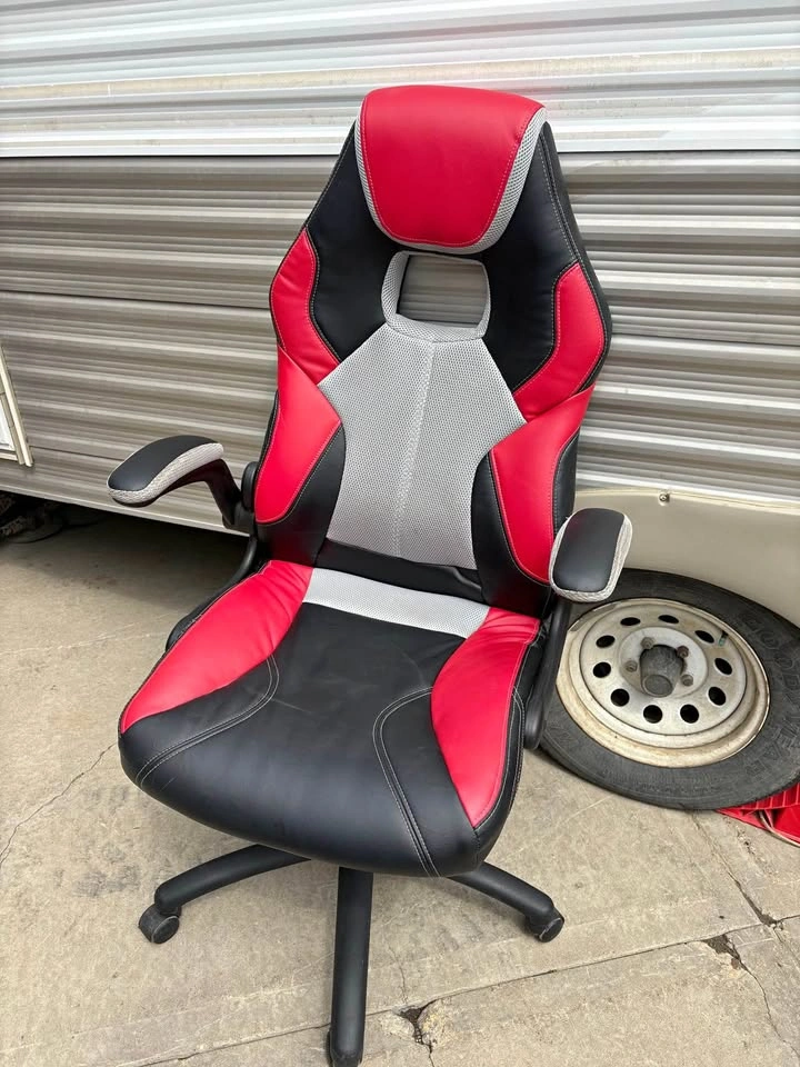 XRocker Chair