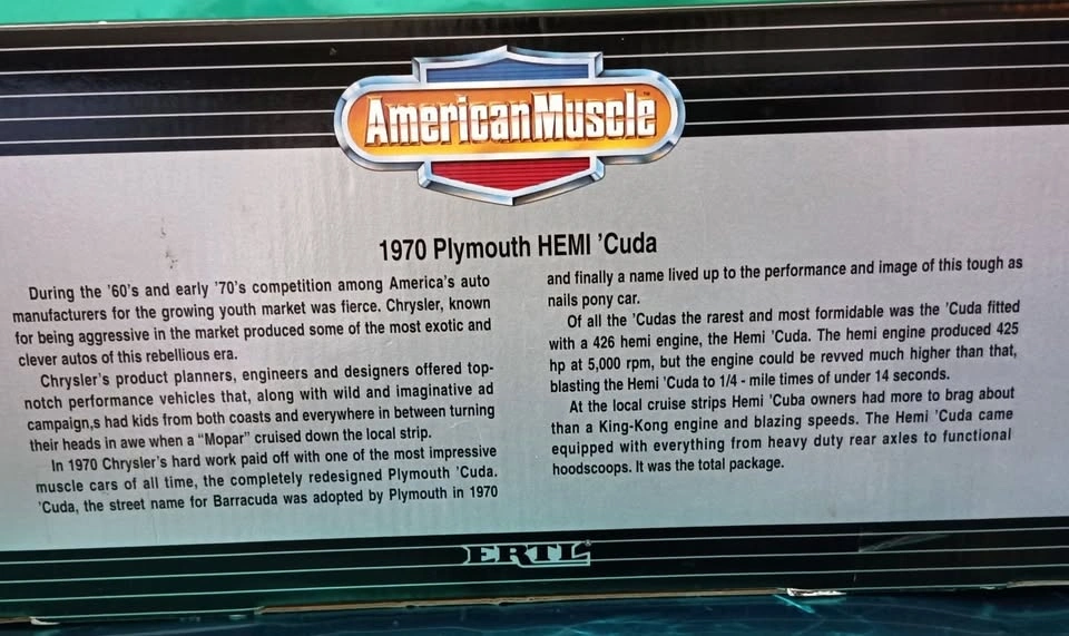 American Muscle 1970 Plymouth Hemi 'Cuda - ERTL - 1:18 Die Cast - photo 4