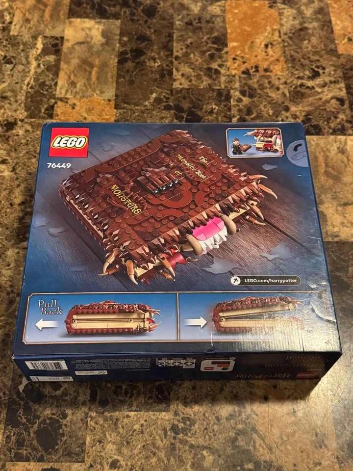 LEGO Harry Potter Chomping Monster - photo 3