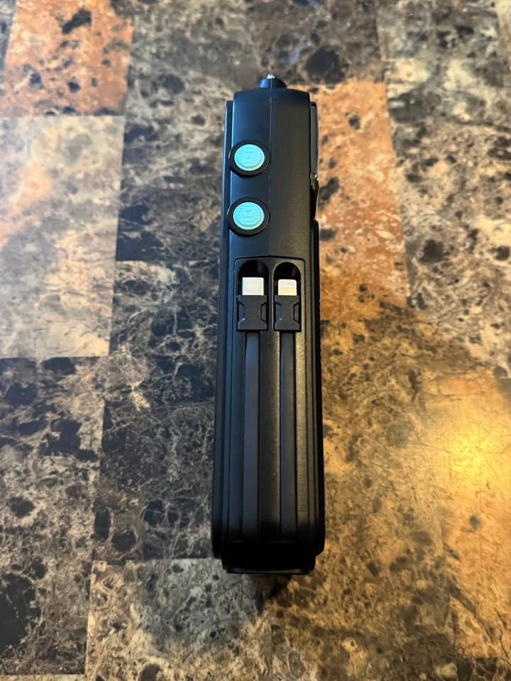 Semmorn Radio Solar Power Bank - photo 5