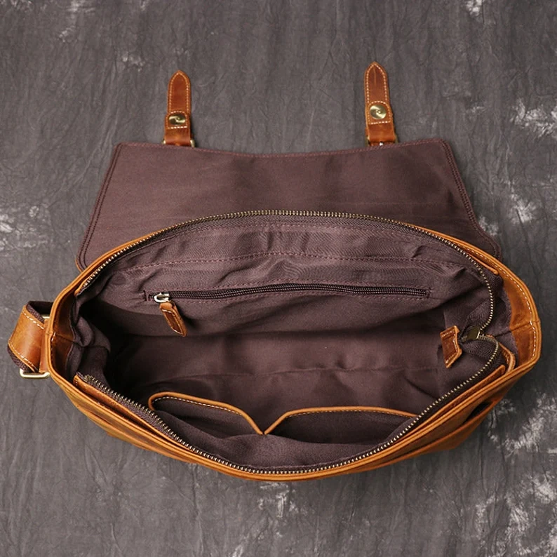 Genuine Leather Messenger Sling Bag Brand New - photo 3