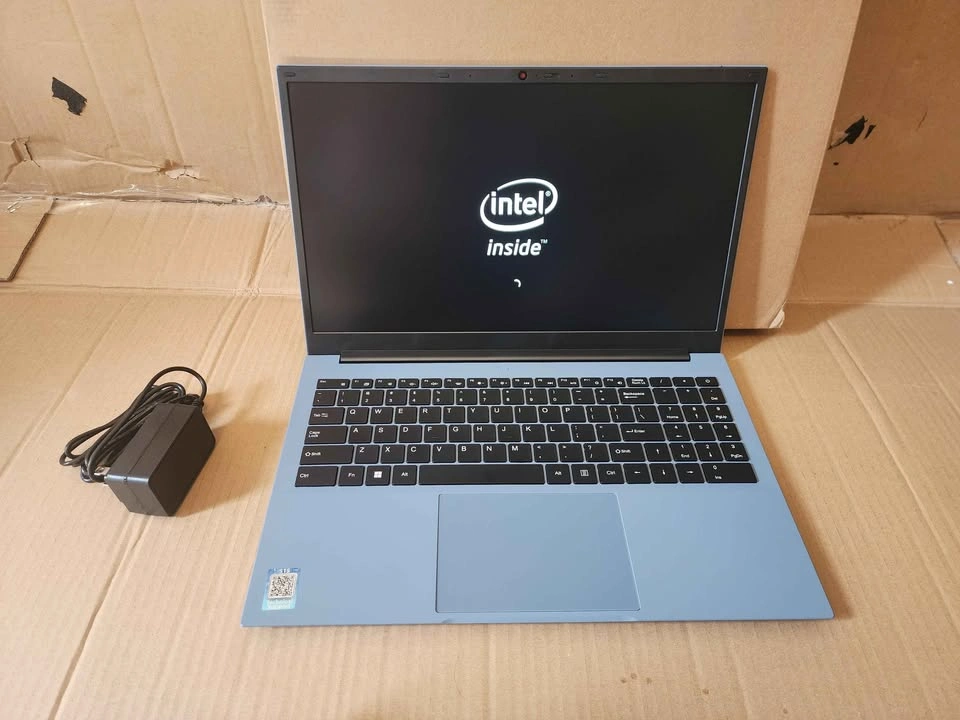 Laptop I3 16GB RAM 1T SSD - photo 4