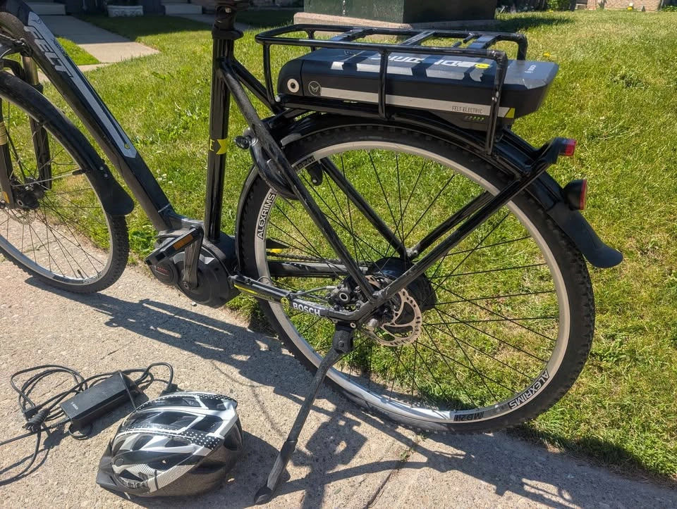 Felt Electric Bike E-Bike Bosch Motor - photo 3