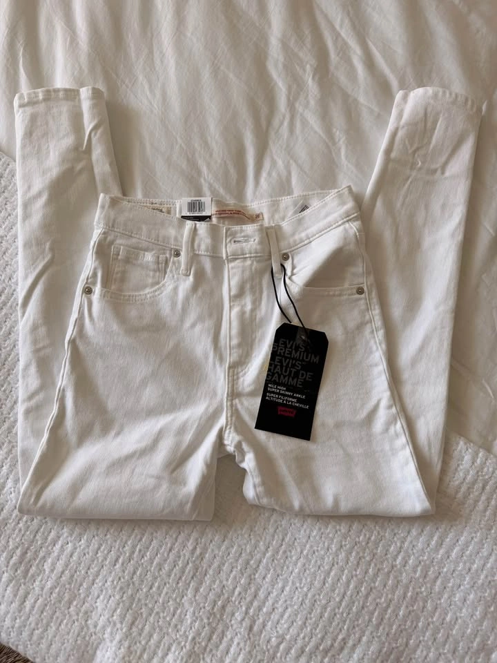 BNWT Levi’s Jeans size 26 - photo 2