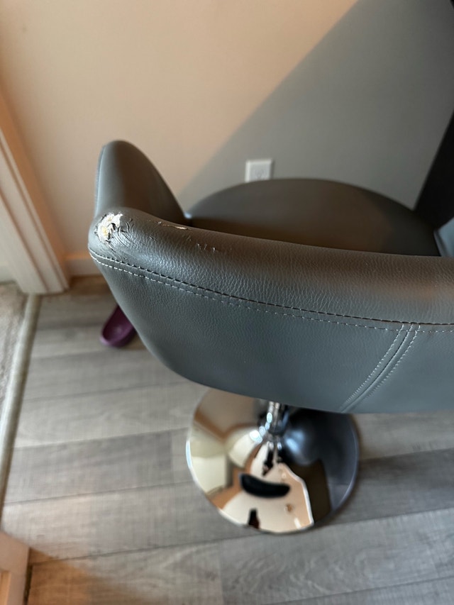 Bar Stool - photo 2