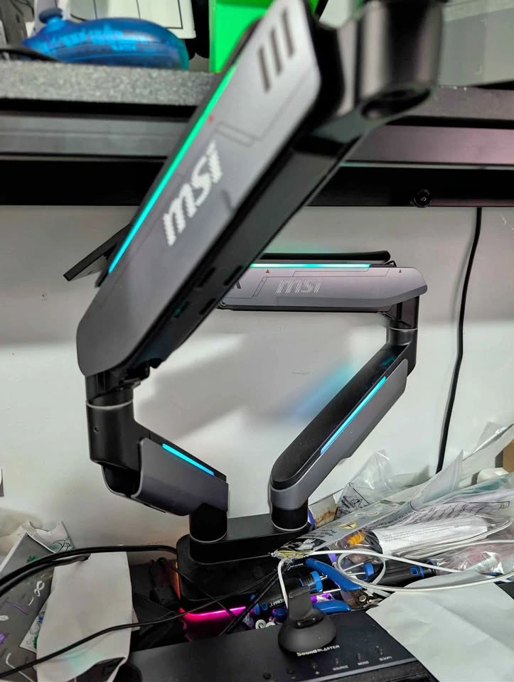 Msi mpg mt201dr RGB dual monitor mount