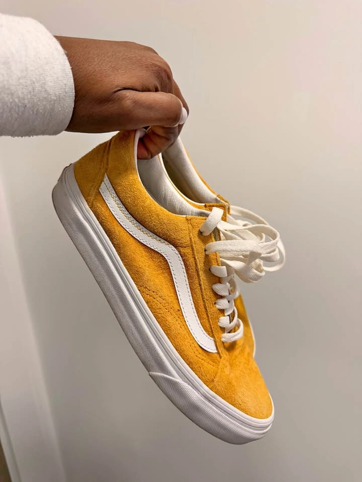 Mustard Yellow Vans size 7.5W / 6 M