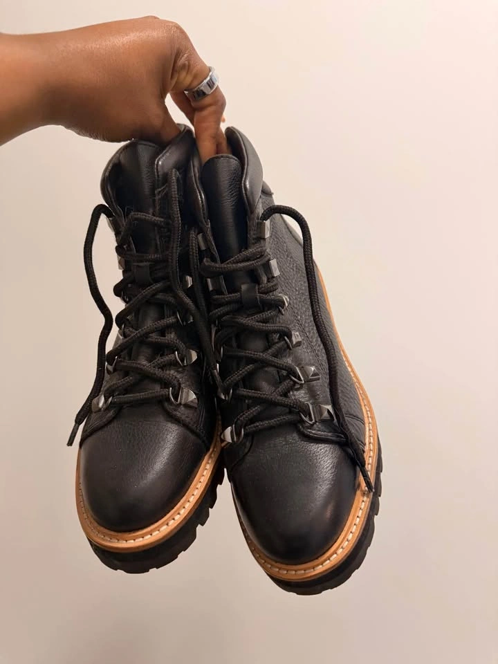 Marc Fisher Leather Boots size WMN 7.5 - photo 2