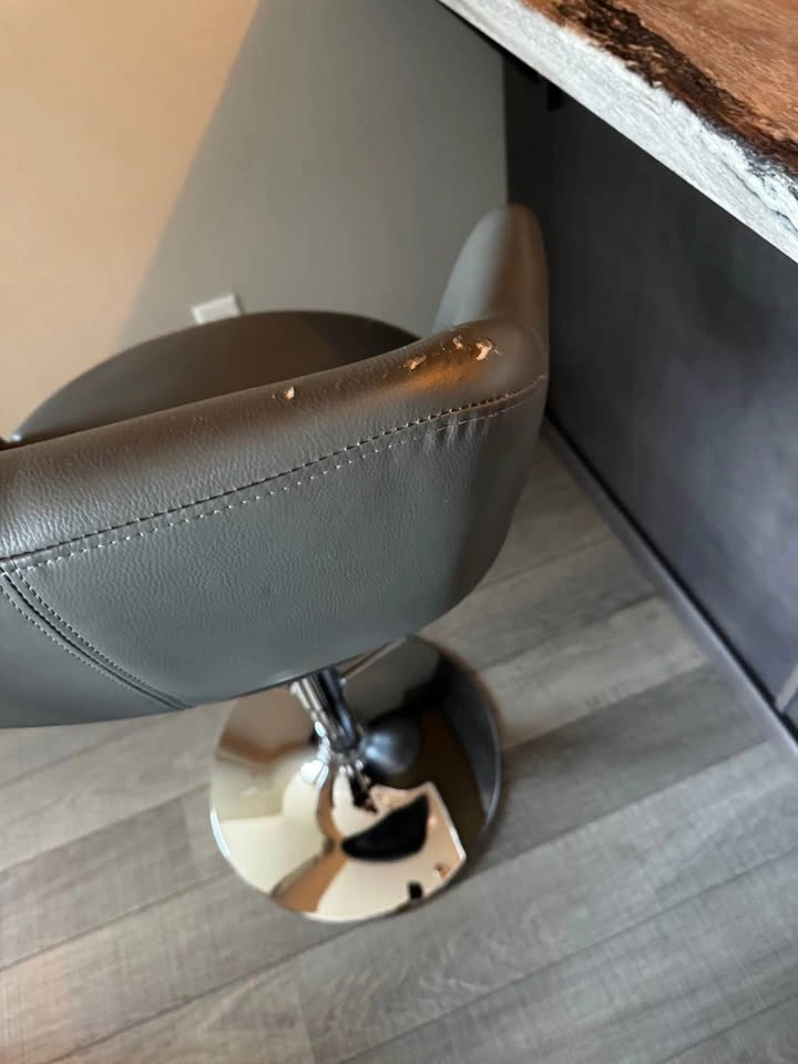 Grey swivel bar stool - photo 2