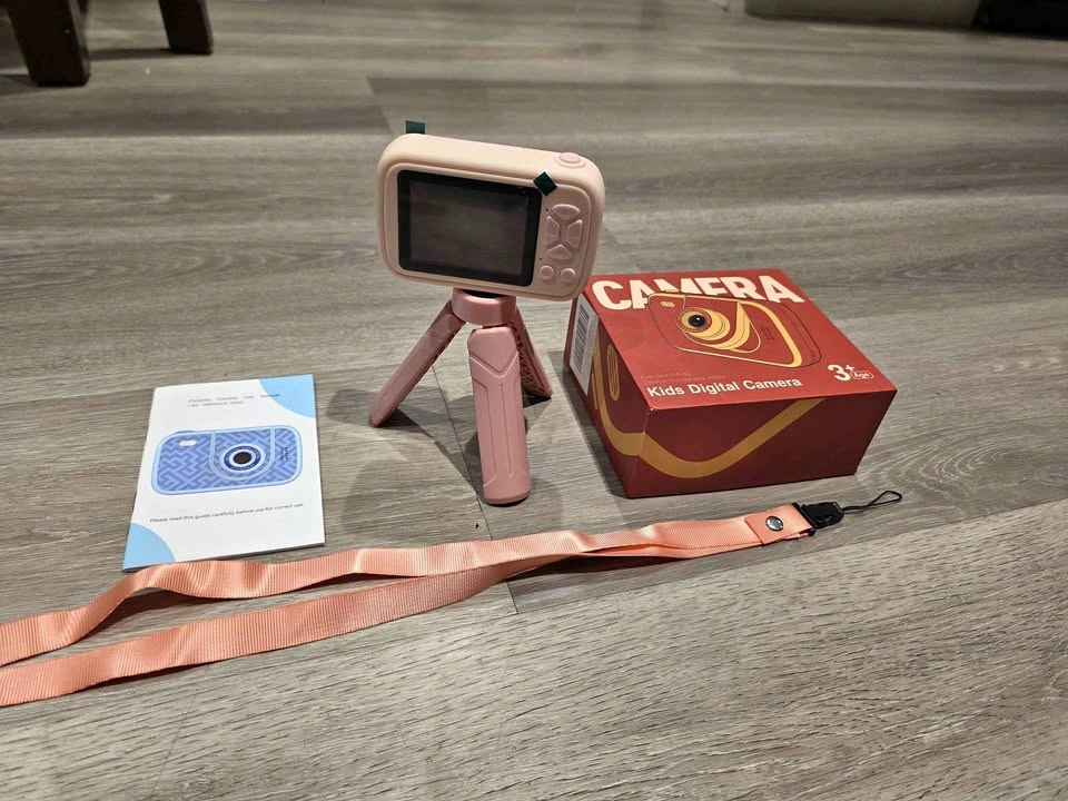 Kids Digital Camera with Flip-Up Lens