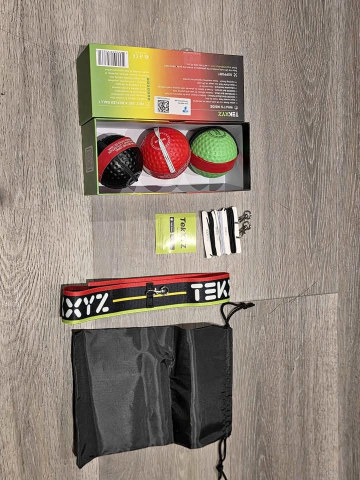 TEKXYZ® Reflex Ball with Counter App