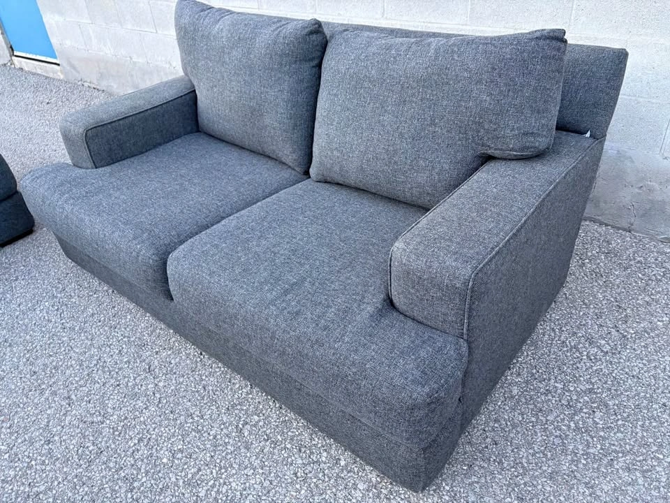 Grey Comfy Love Seat Sofa - Free Delivery