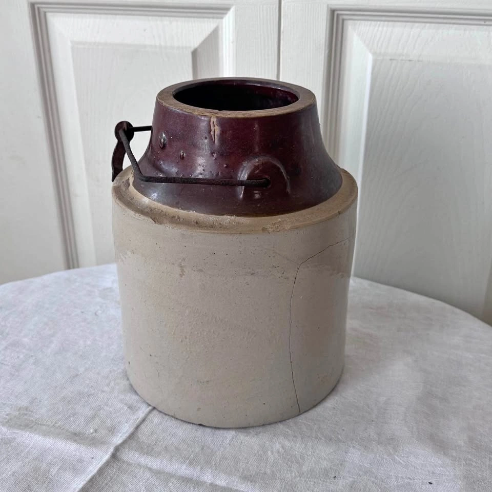 Vintage crockery