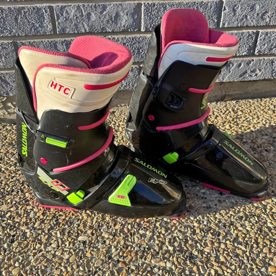 Salomon ski boots