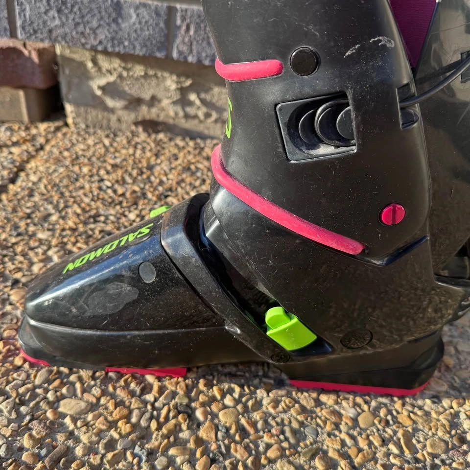 Salomon ski boots - photo 4