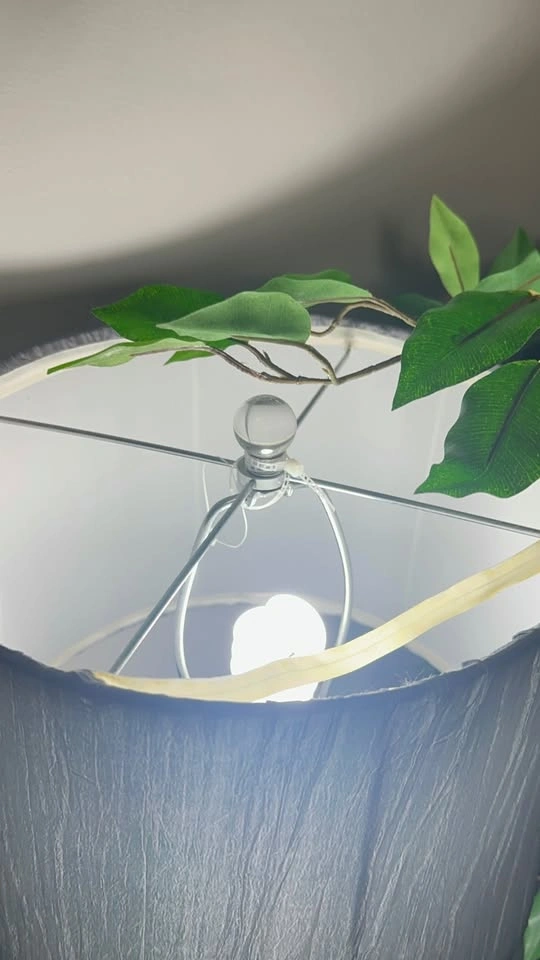Crystal stand lamp with the grey shade - photo 3