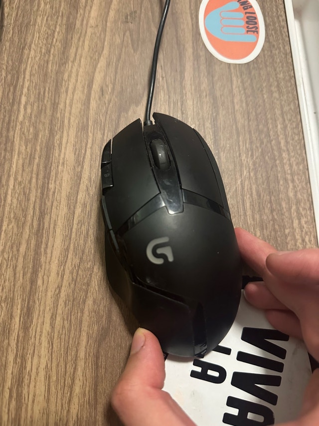 Logitech G402 Gaming Mouse