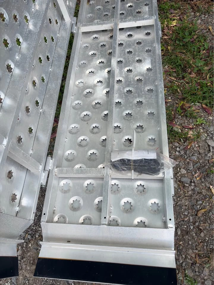 Black Widow ATV Folding Ramp - photo 3