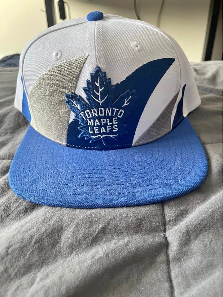 Toronto maple leafs hat
