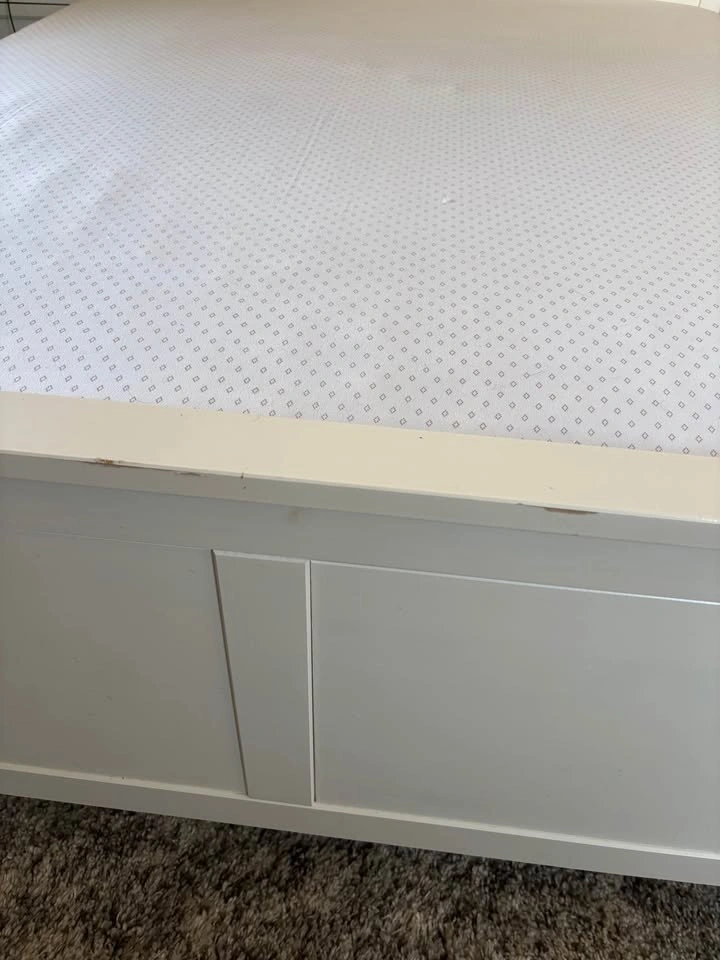 IKEA QUEEN BED - photo 3