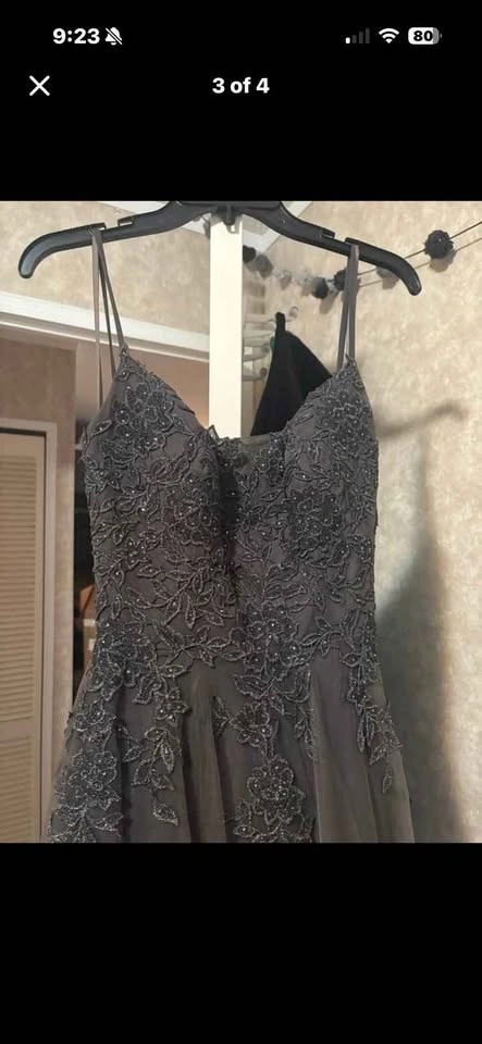 Size 6 graduation dress - photo 2