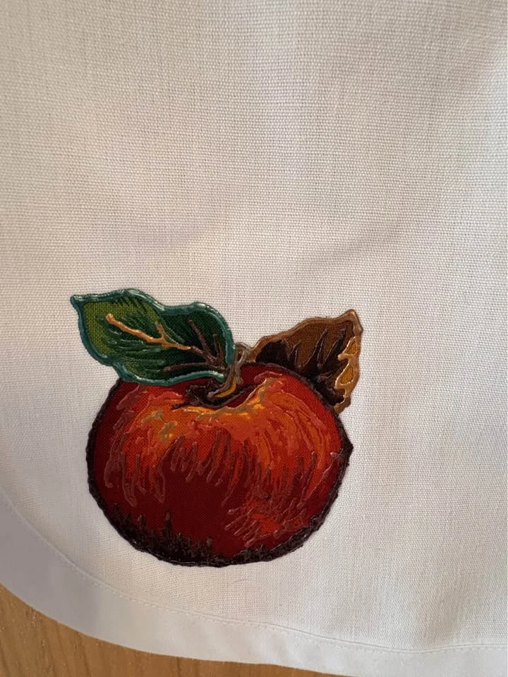 White Harvest Apron - Hand-Painted Style - photo 3