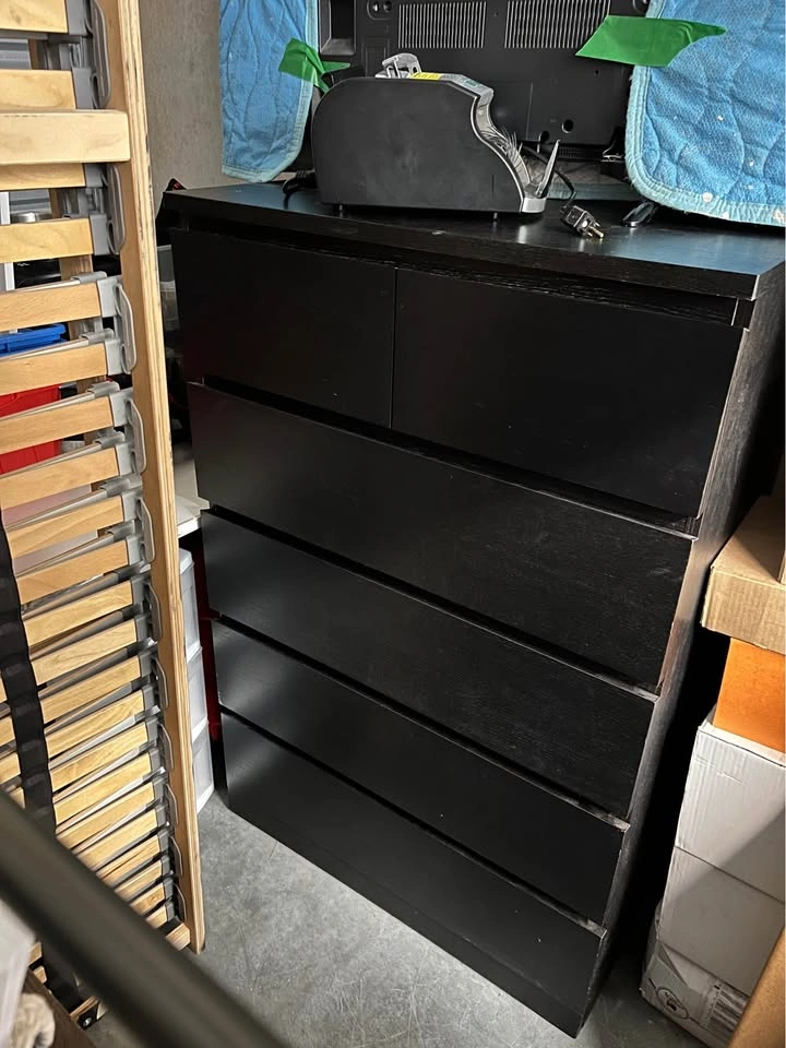 Large Dresser. $100 - photo 5