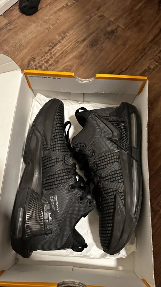 Nike Witness VII Black Basketball Shoes