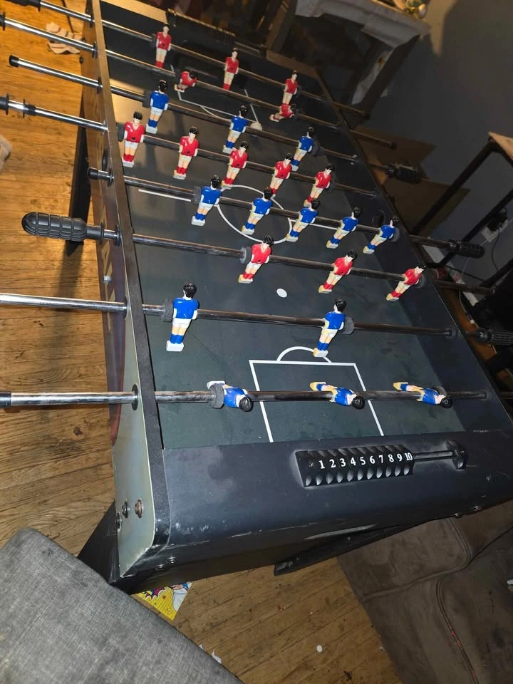 Fooseball table - photo 2