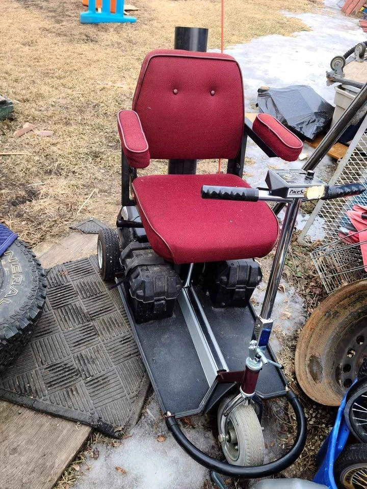 Power chair/scooter - photo 2